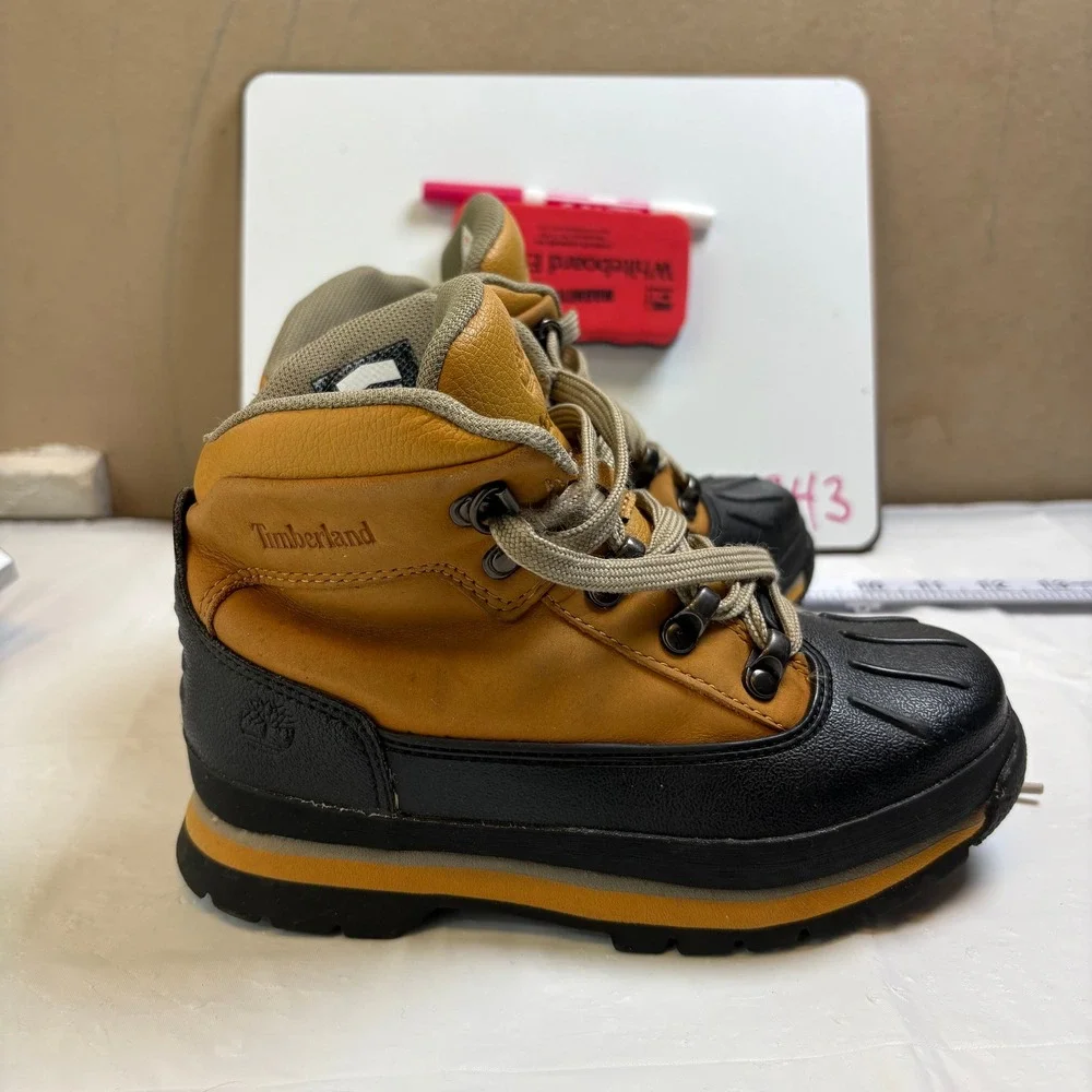 Timberland Boys Wheat Black Duck Winter Hiker Boots Size 1 Defender Repellent